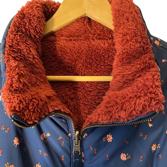 American Eagle Womens XL Reversible Floral Puffer‎ Jacket With Sherpa Lining - Picture 5 of 9